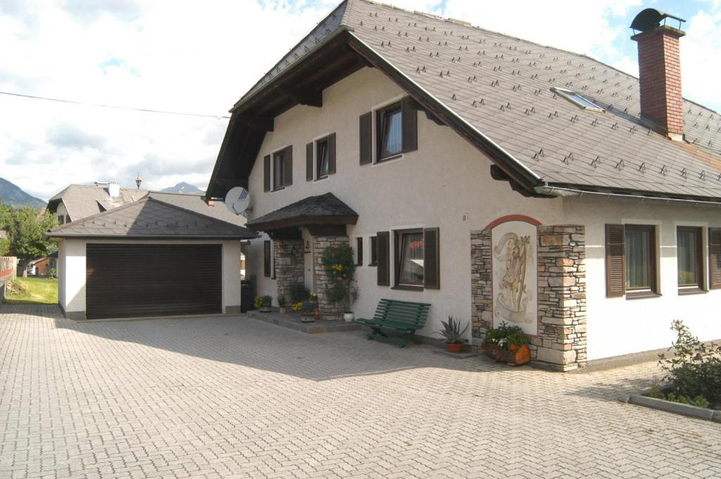 Gastehaus Trattner Hotel Mauterndorf  Exterior photo